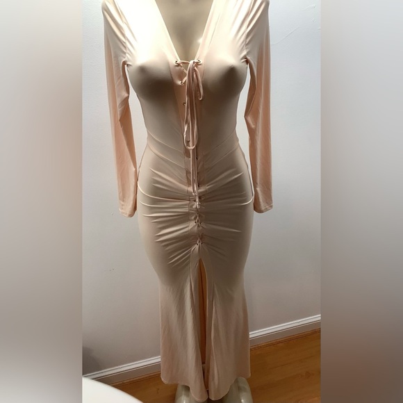 GoodTime USA Size Small Peach Scrunched Front String & Zipper Closure. Preloved - Picture 2 of 7